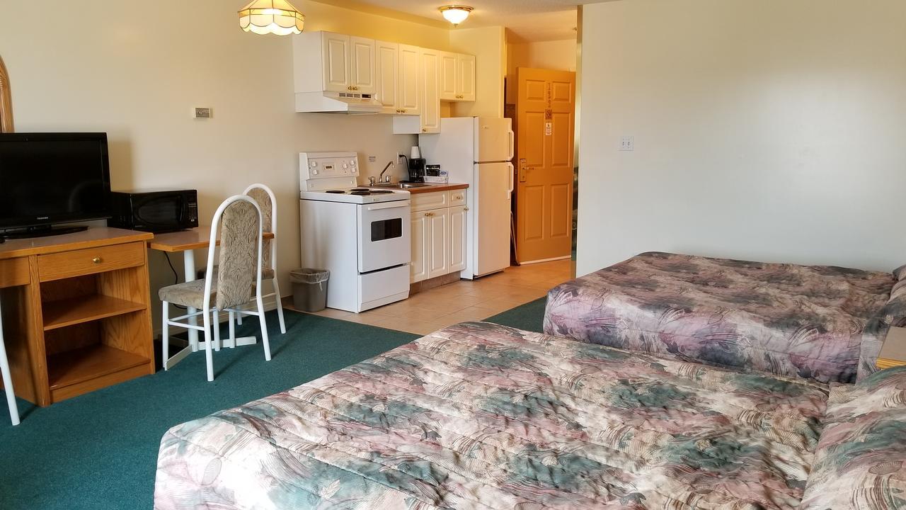 Western Budget Motel Cold Lake Exterior foto
